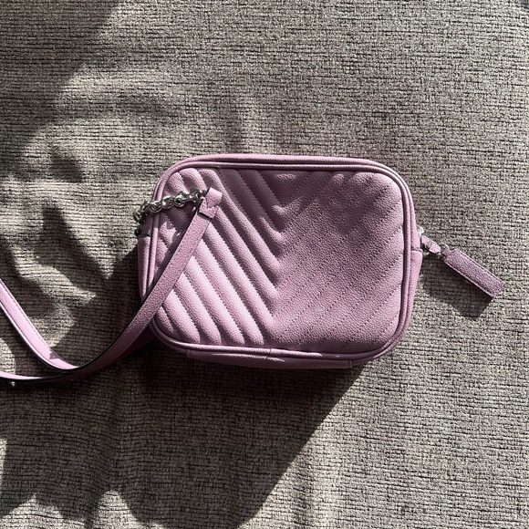 The Victoria Top-Zip Crossbody Bag Lilac - Picture 3 of 3